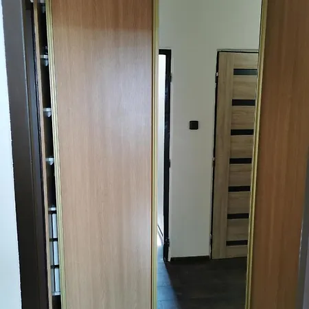 Lejlighed - 1+1 Slaný